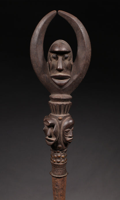 Tribal Objects; Artwork; Collection; Other African; Prestige Object Depicting Masks, Carved Wood, Iron, Dan Tribe, African Art