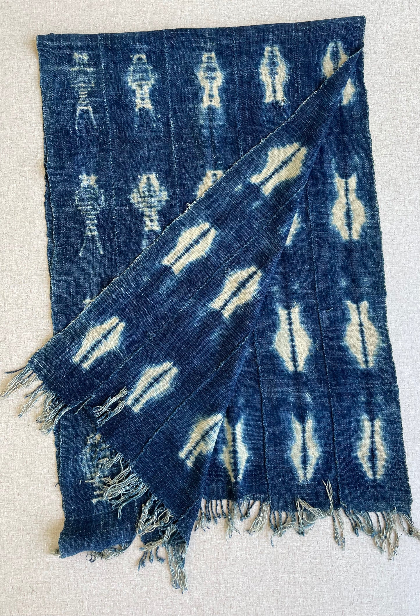 Handcrafted Textiles - Contemporary - African Art - Africa - Fabric - Vintage - Tie - Dyed - Blue -  Cotton -  Indigo -  Used - Women - Men - Scarf - Shawl