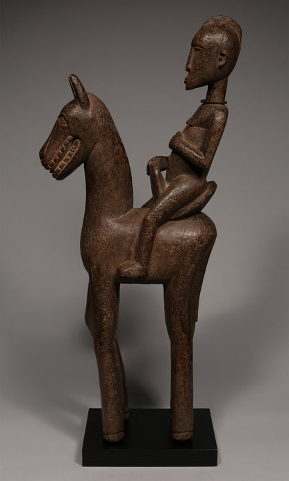African Tribal Art - Sculptures & Figures