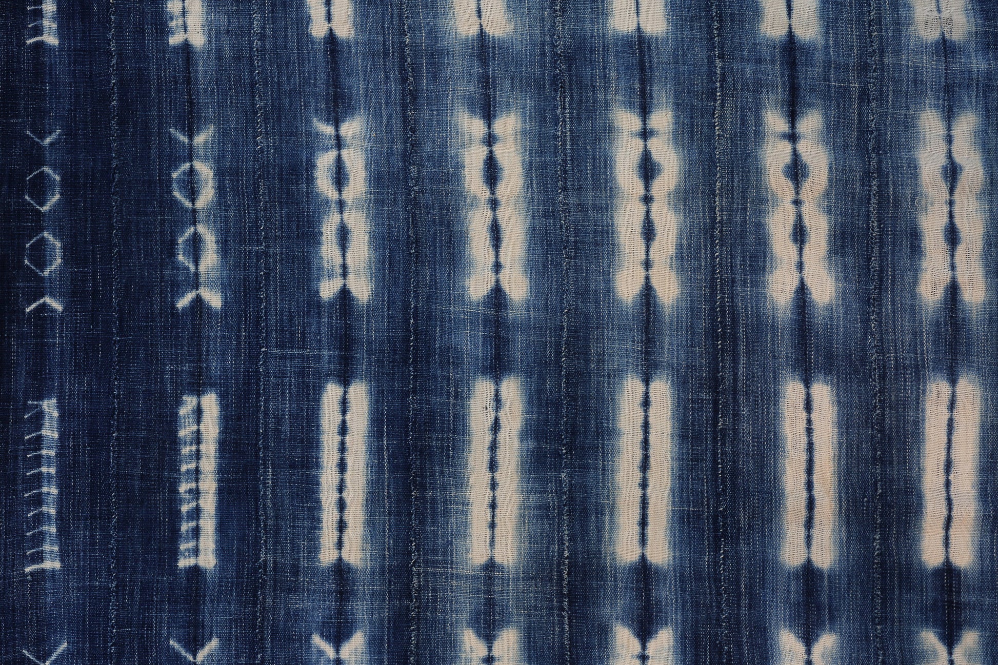 Handcrafted Textiles;Woven Fabrics Of Jute Or Of Other Textile Bast Fibers;Hand Dyed Indigo Blue White Vintage Cloth, African Cotton Fabric, Tie Dye Shibori Pattern