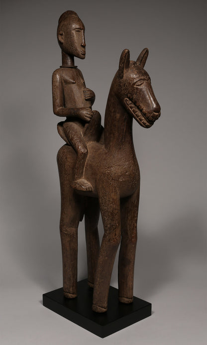African Tribal Art - Sculptures & Figures