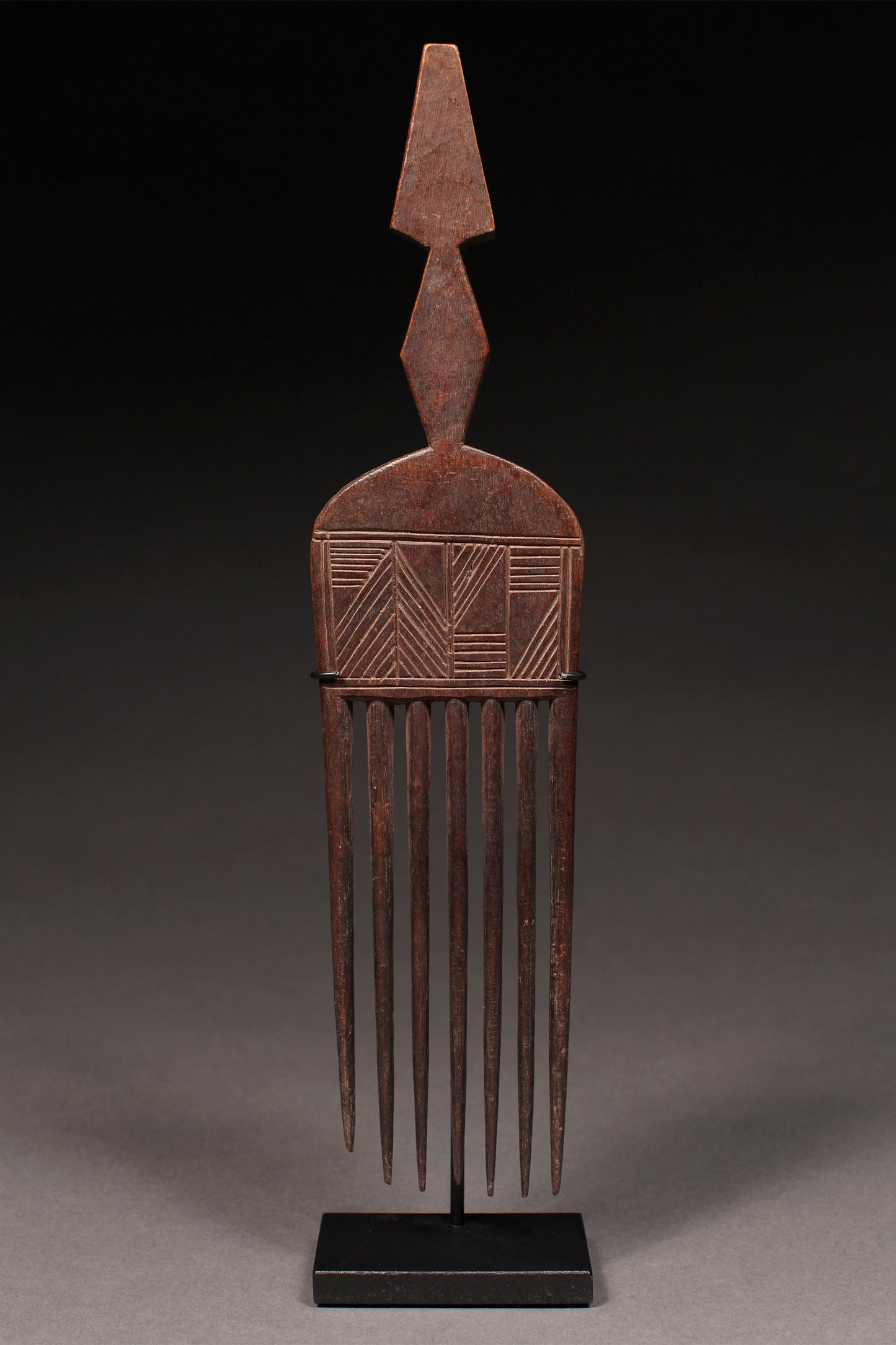 Tribal Objects; Artwork; Collection; Other African; Comb with Geometric Incisions, Carved Wood, Ashanti, Asante, Ghana, African Artifact Sculpture