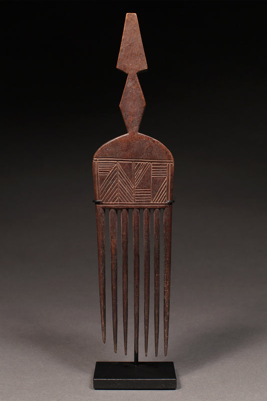Tribal Objects; Artwork; Collection; Other African; Comb with Geometric Incisions, Carved Wood, Ashanti, Asante, Ghana, African Artifact Sculpture