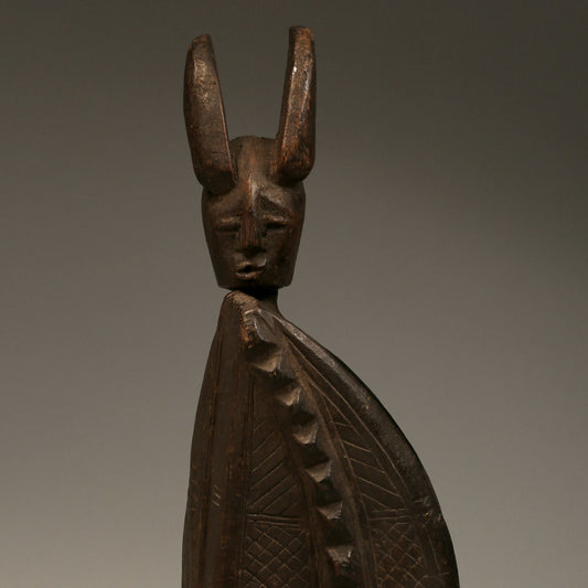 Tribal Objects; Artwork; Collection; Other African; Lidded Box Vessel, Carved Wood, Kuba Tribe, D.R Congo, African Art