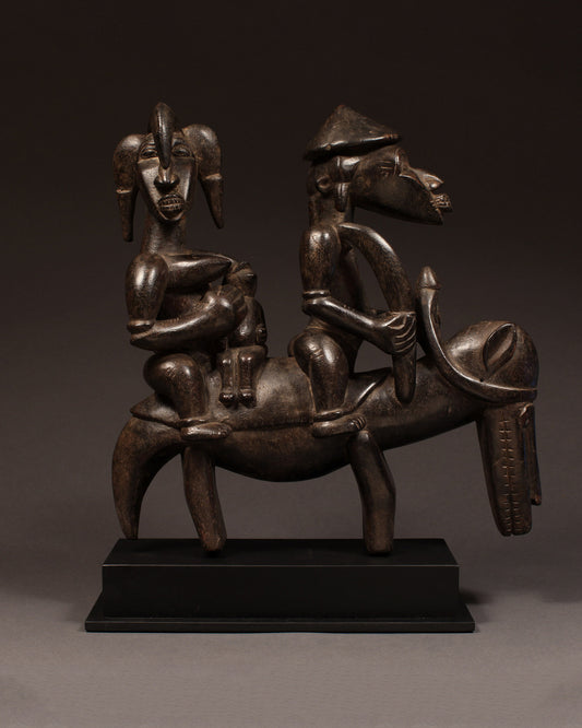African Tribal Art - Sculptures & Figures